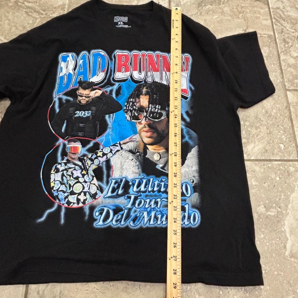 Bad Bunny El Ultimo Tour Del Mundo T-Shirt Mens XL Black Future Retro 2032 Tour - Picture 8 of 8